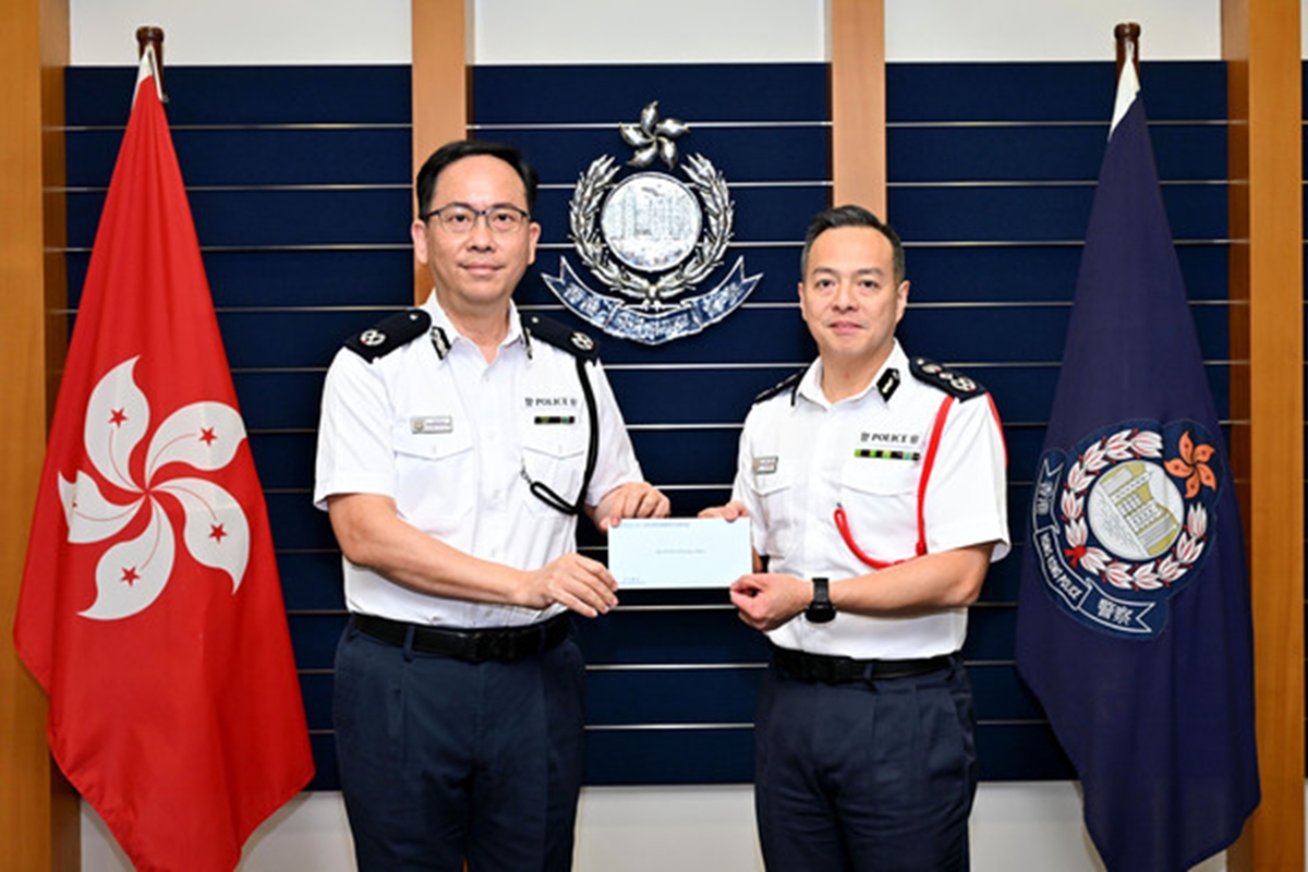 梁世光任香港辅助警察队总监，接替即将退休的杨祖赐